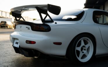 Mazda-RX-7-1993-Coupe-8