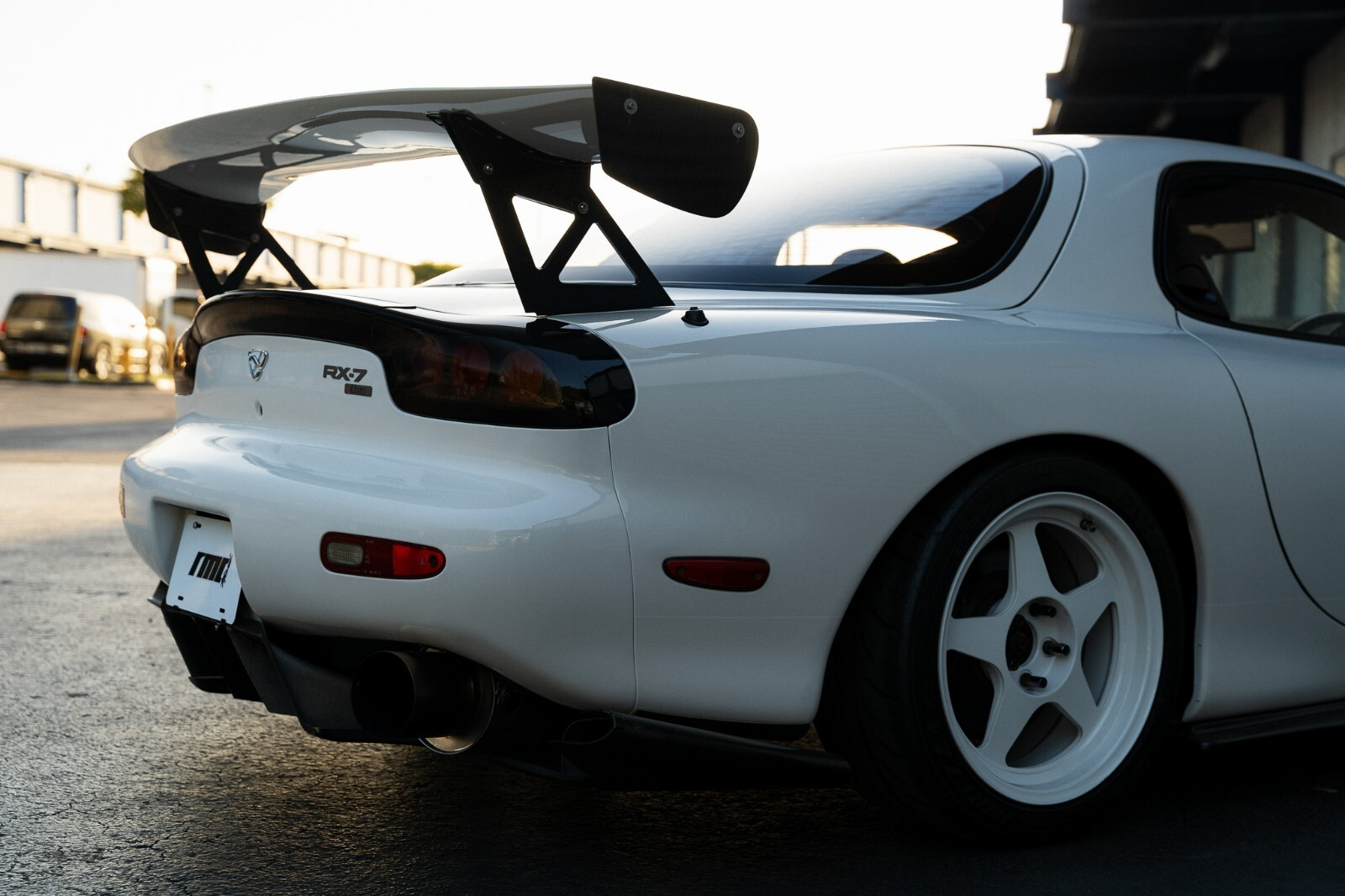 Mazda-RX-7-1993-Coupe-8