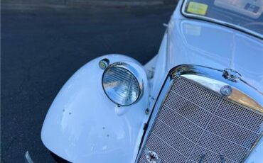 Mercedes-Benz-170-1939-Convertible-14
