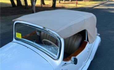 Mercedes-Benz-170-1939-Convertible-17