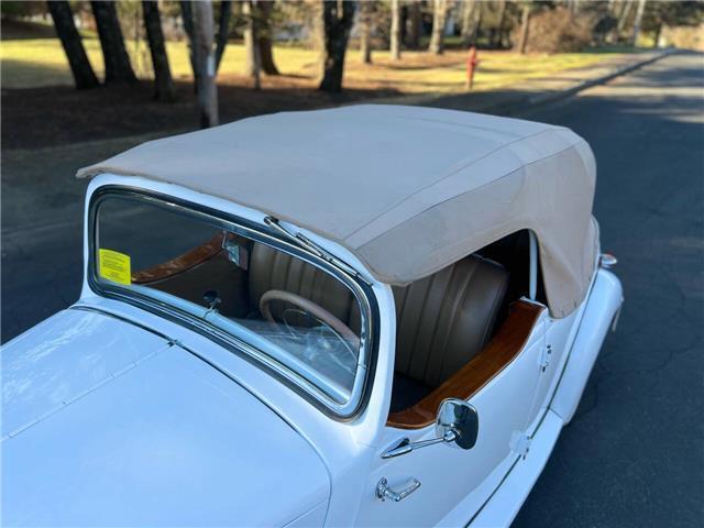 Mercedes-Benz-170-1939-Convertible-17