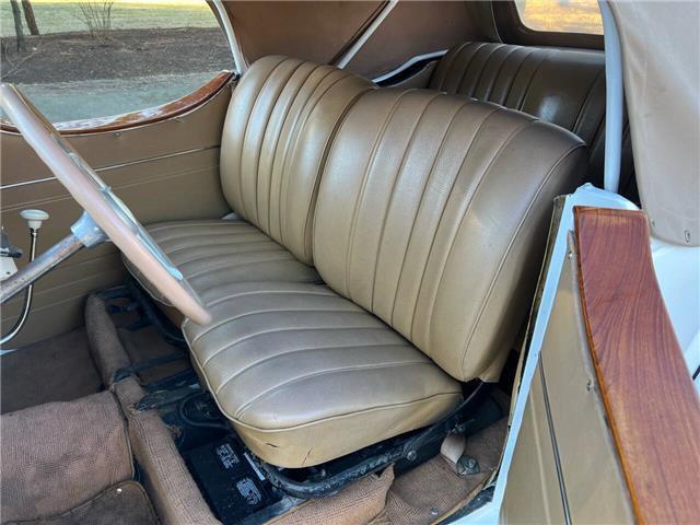 Mercedes-Benz-170-1939-Convertible-23