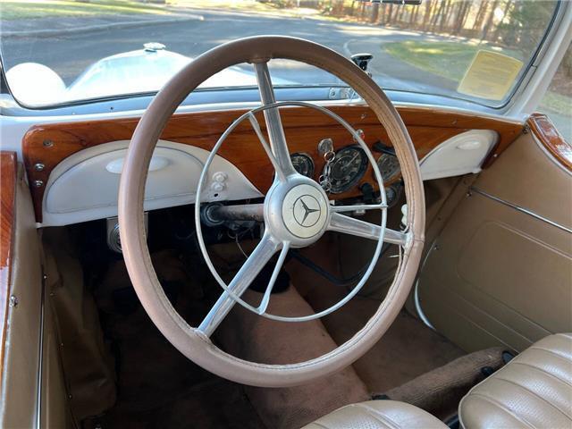 Mercedes-Benz-170-1939-Convertible-26