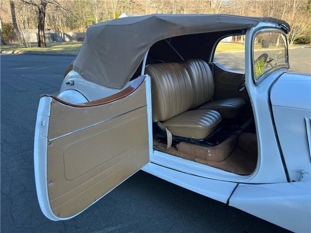 Mercedes-Benz-170-1939-Convertible-32