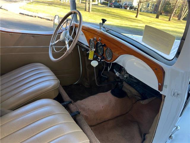 Mercedes-Benz-170-1939-Convertible-34