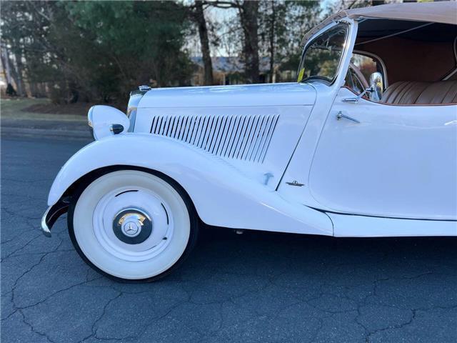 Mercedes-Benz-170-1939-Convertible-4