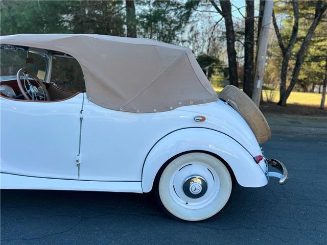 Mercedes-Benz-170-1939-Convertible-5