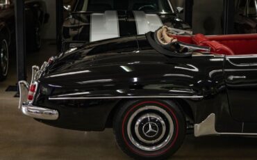 Mercedes-Benz-190-Series-1957-2-Door-Roadster-Convertible-1
