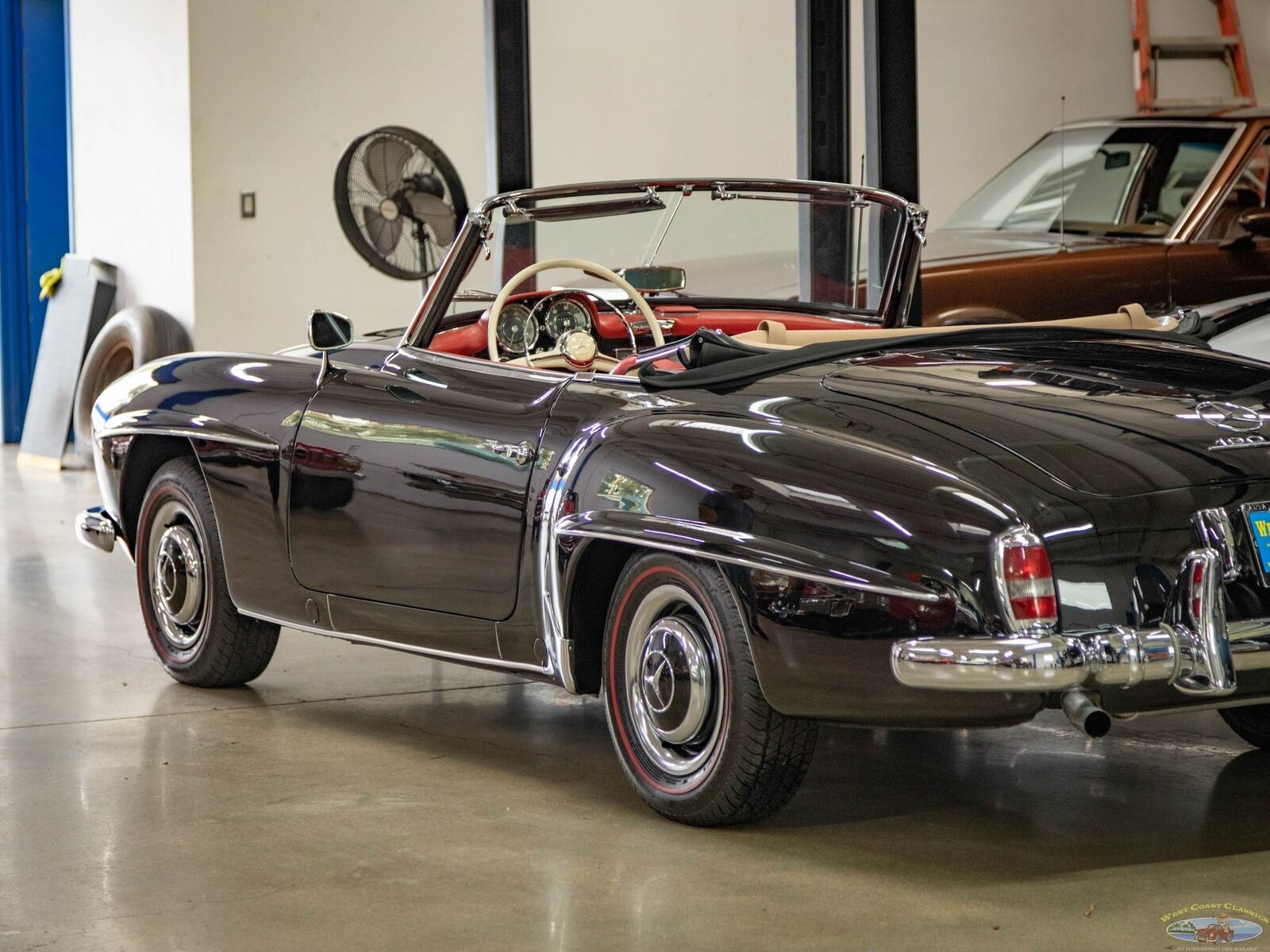 Mercedes-Benz-190-Series-1957-2-Door-Roadster-Convertible-21