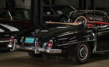 Mercedes-Benz-190-Series-1957-2-Door-Roadster-Convertible-24