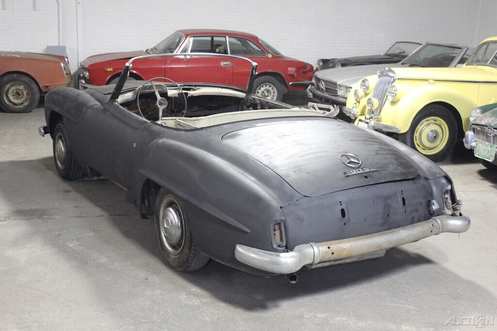Mercedes-Benz-190-Series-1957-Convertible-2