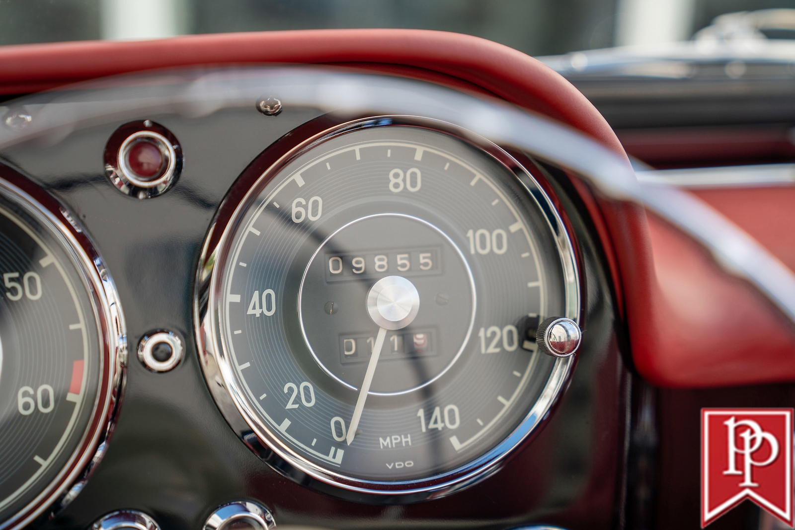 Mercedes-Benz-190-Series-1959-Roadster-23