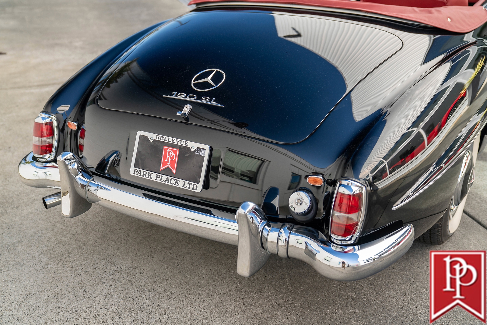 Mercedes-Benz-190-Series-1959-Roadster-9