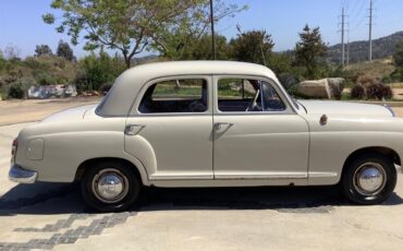Mercedes-Benz-190-Series-1960-Sedan-4