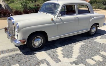 Mercedes-Benz-190-Series-1960-Sedan-6