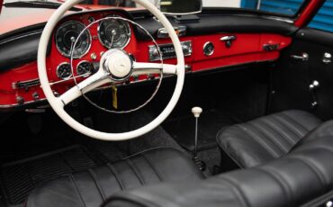 Mercedes-Benz-190-Series-1962-2-Door-Roadster-Convertible-31