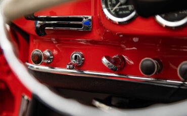 Mercedes-Benz-190-Series-1962-2-Door-Roadster-Convertible-36