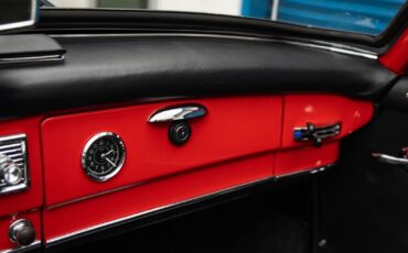 Mercedes-Benz-190-Series-1962-2-Door-Roadster-Convertible-37