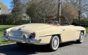 Mercedes-Benz-190-Series-1962-Convertible-16