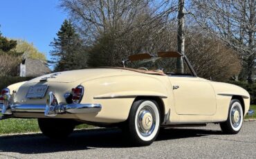 Mercedes-Benz-190-Series-1962-Convertible-18