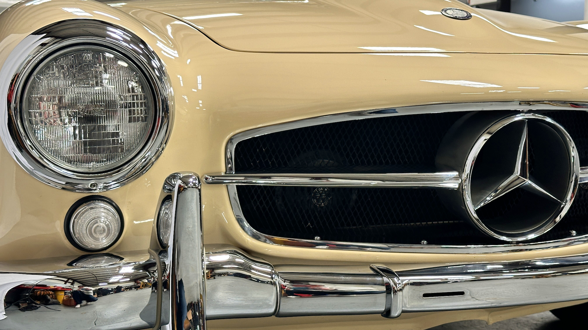 Mercedes-Benz-190-Series-1962-Convertible-21