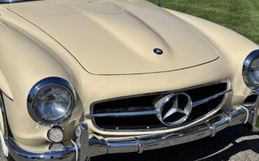 Mercedes-Benz-190-Series-1962-Convertible-24