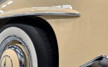 Mercedes-Benz-190-Series-1962-Convertible-25