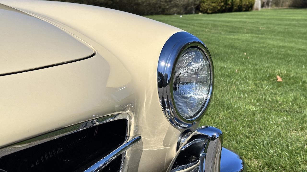 Mercedes-Benz-190-Series-1962-Convertible-26