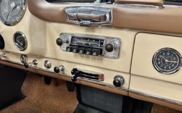 Mercedes-Benz-190-Series-1962-Convertible-36