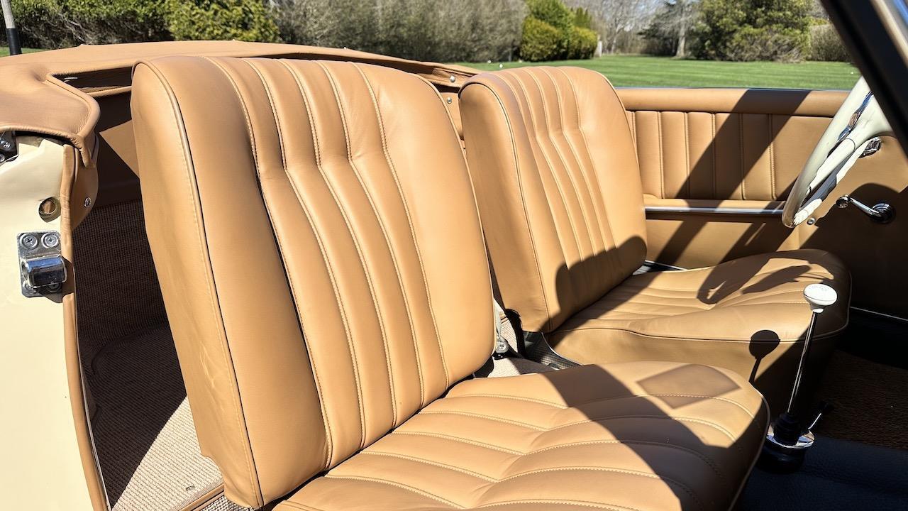 Mercedes-Benz-190-Series-1962-Convertible-6