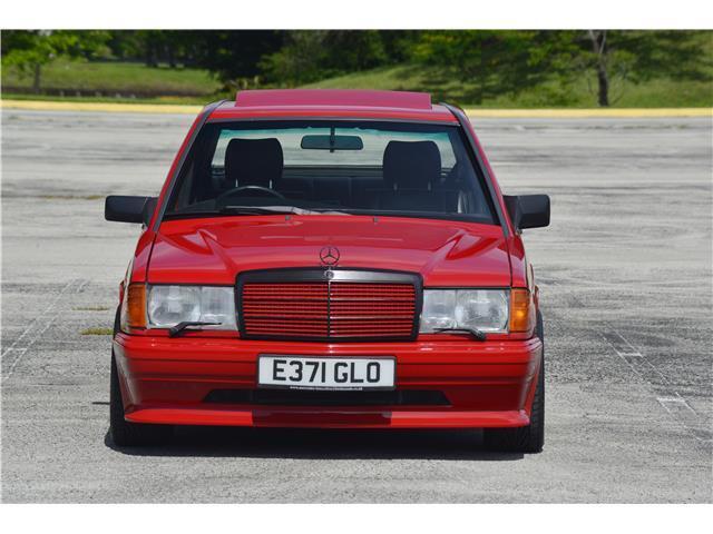 Mercedes-Benz-190-Series-1988-4dr-Car-14