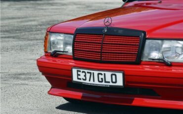 Mercedes-Benz-190-Series-1988-4dr-Car-17