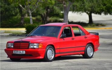 Mercedes-Benz-190-Series-1988-4dr-Car-2