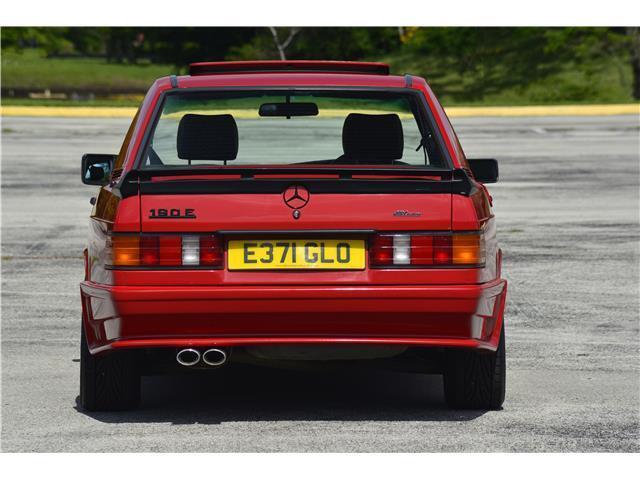 Mercedes-Benz-190-Series-1988-4dr-Car-30