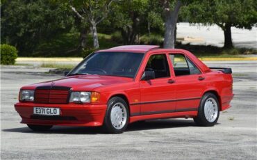 Mercedes-Benz-190-Series-1988-4dr-Car-4