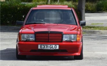 Mercedes-Benz-190-Series-1988-4dr-Car-5
