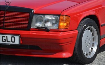 Mercedes-Benz-190-Series-1988-4dr-Car-6