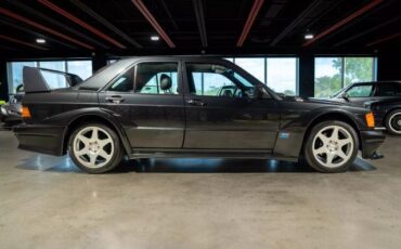 Mercedes-Benz-190E-Evolution-II-1991-Sedan-11
