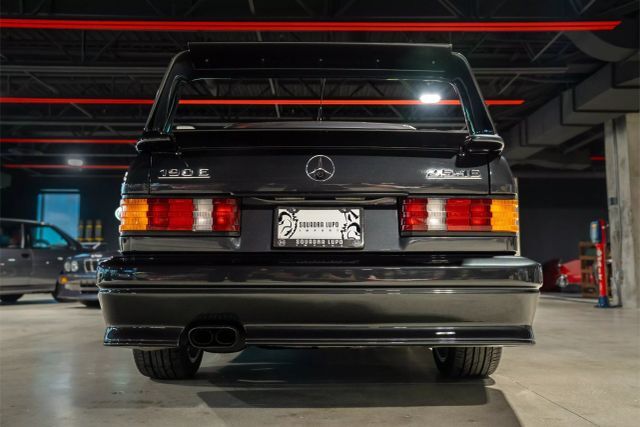 Mercedes-Benz-190E-Evolution-II-1991-Sedan-12
