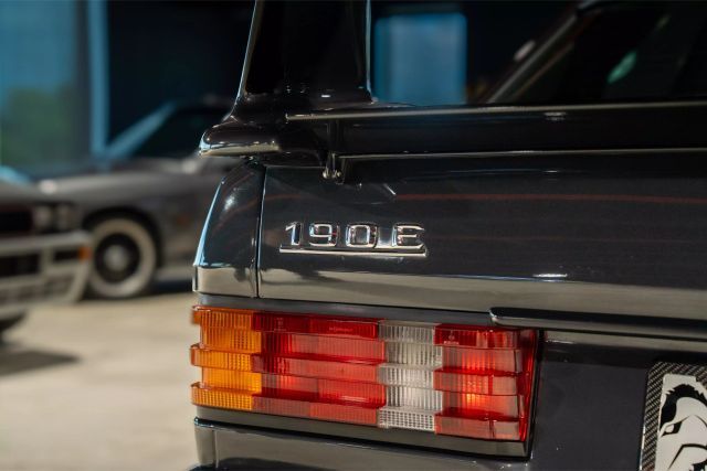 Mercedes-Benz-190E-Evolution-II-1991-Sedan-14