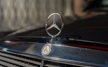 Mercedes-Benz-190E-Evolution-II-1991-Sedan-15