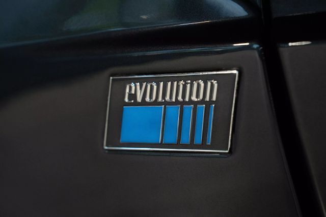 Mercedes-Benz-190E-Evolution-II-1991-Sedan-17