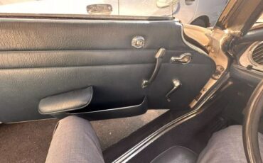 Mercedes-Benz-200-Series-1964-Convertible-6