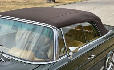 Mercedes-Benz-200-Series-1968-Convertible-11