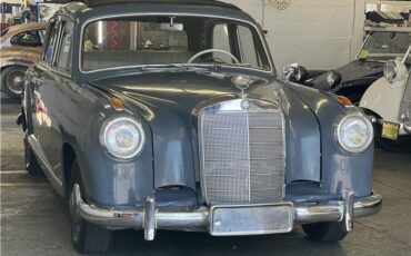 Mercedes-Benz-219-Ponton-Webasto-1959-15