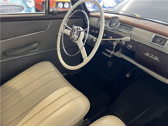 Mercedes-Benz-219-Ponton-Webasto-1959-31