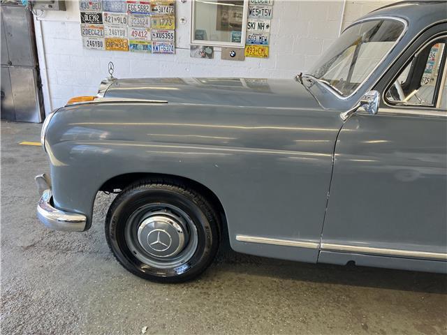 Mercedes-Benz-219-Ponton-Webasto-1959-6
