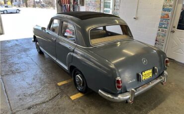 Mercedes-Benz-219-Ponton-Webasto-1959-8
