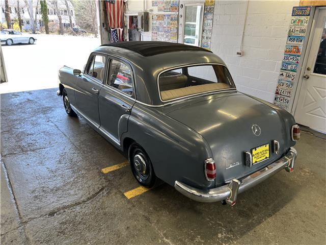 Mercedes-Benz-219-Ponton-Webasto-1959-8