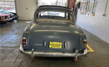 Mercedes-Benz-219-Ponton-Webasto-1959-9